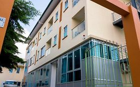Monarch Hotel